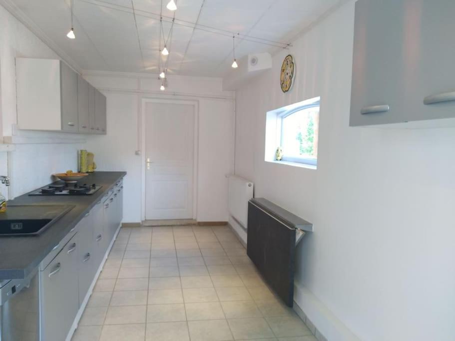 Comme A La Maison ! Chavanoz Extérieur photo